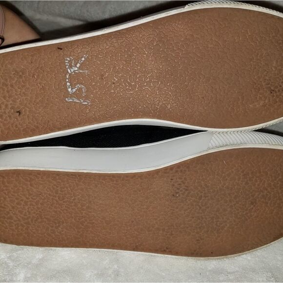 Steve Madden "Emmi" Black Platform Sneakers - 10 - Picture 5 of 5